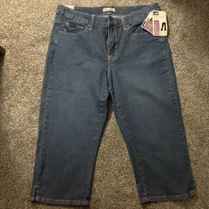 Lee Slender Secret Stretch Capris Sz 12 NWT